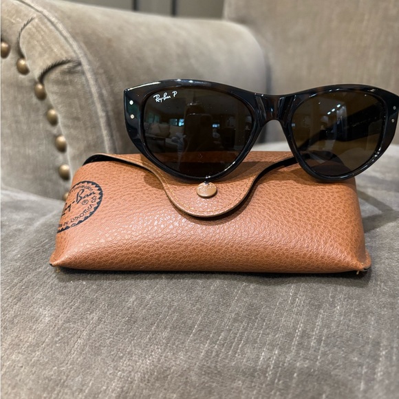 Rare Ray-Ban Black and Brown Cat Eye Sunglasses main image 5